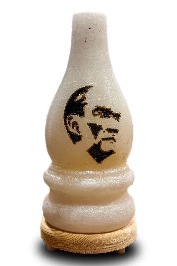 Atatürk Işlemeli Kaya Tuzu Tuz Lambası